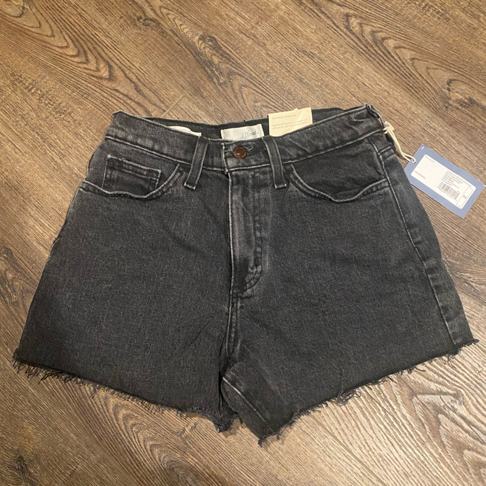 NWT Target Universal Thread Jean Shorts